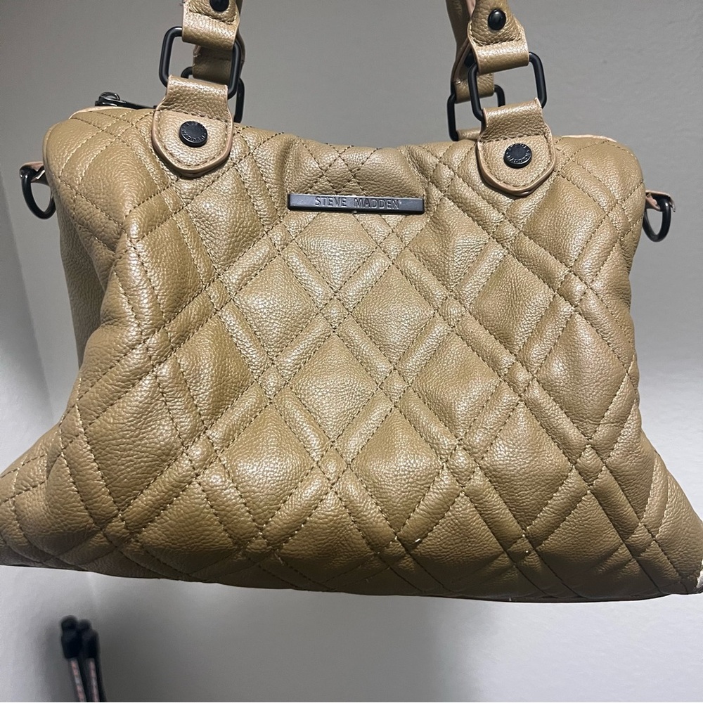 Steve Madden quilted leather purse